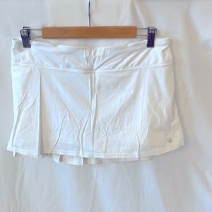 Lululeman tennis skirt with shorts underneath